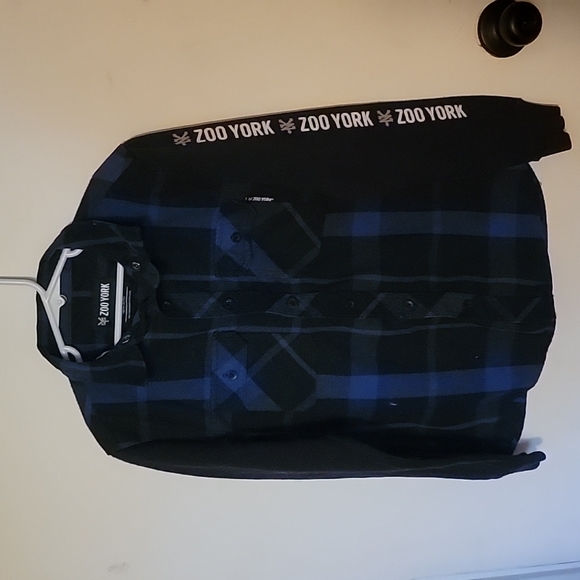 Flannel and Sweatshirt Zoo York Button Down, Size 7/8 - Picture 1 of 3